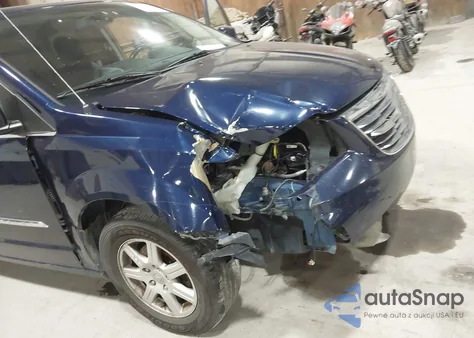 2012 Chrysler Town & Country Touring z USA, uszkodzony, nr VIN 2C4RC1BG6CR339709